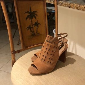 Tahari Mustard Suede Shoes